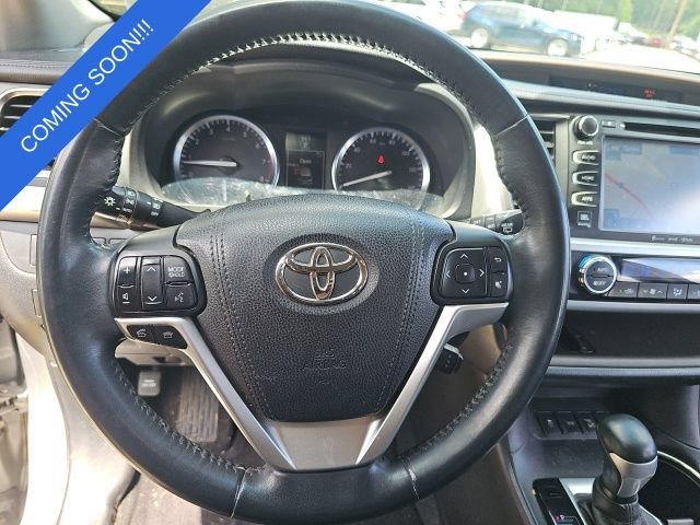 Used 2016 Toyota Highlander Limited AWD/4WD image 15