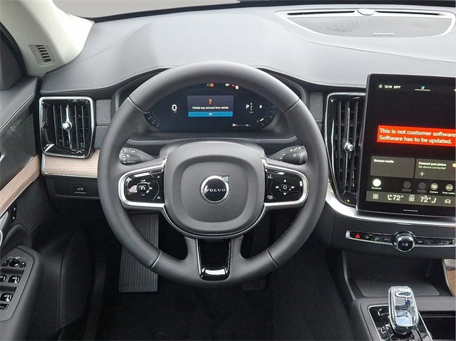 New 2026 Volvo XC90 B6 Plus w/ Protection Package Premier image 5