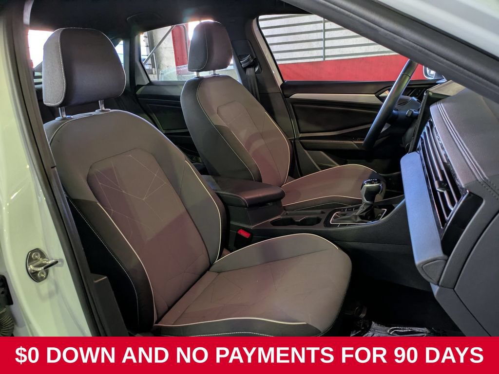 Used 2025 Volkswagen Jetta Sport FWD image 28