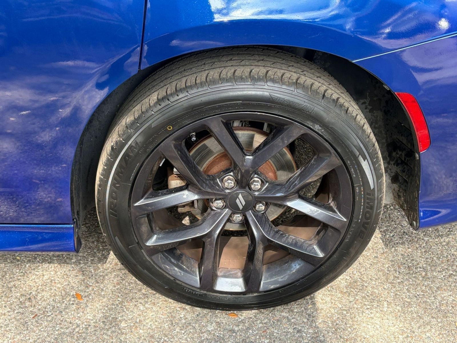 Used 2022 Dodge Charger GT w/ Blacktop Package RWD image 31