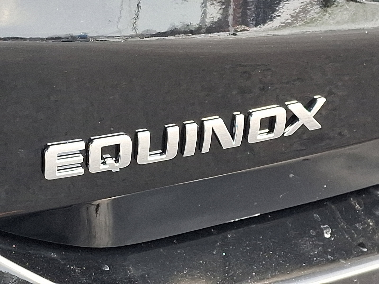 Used 2023 Chevrolet Equinox LT image 30