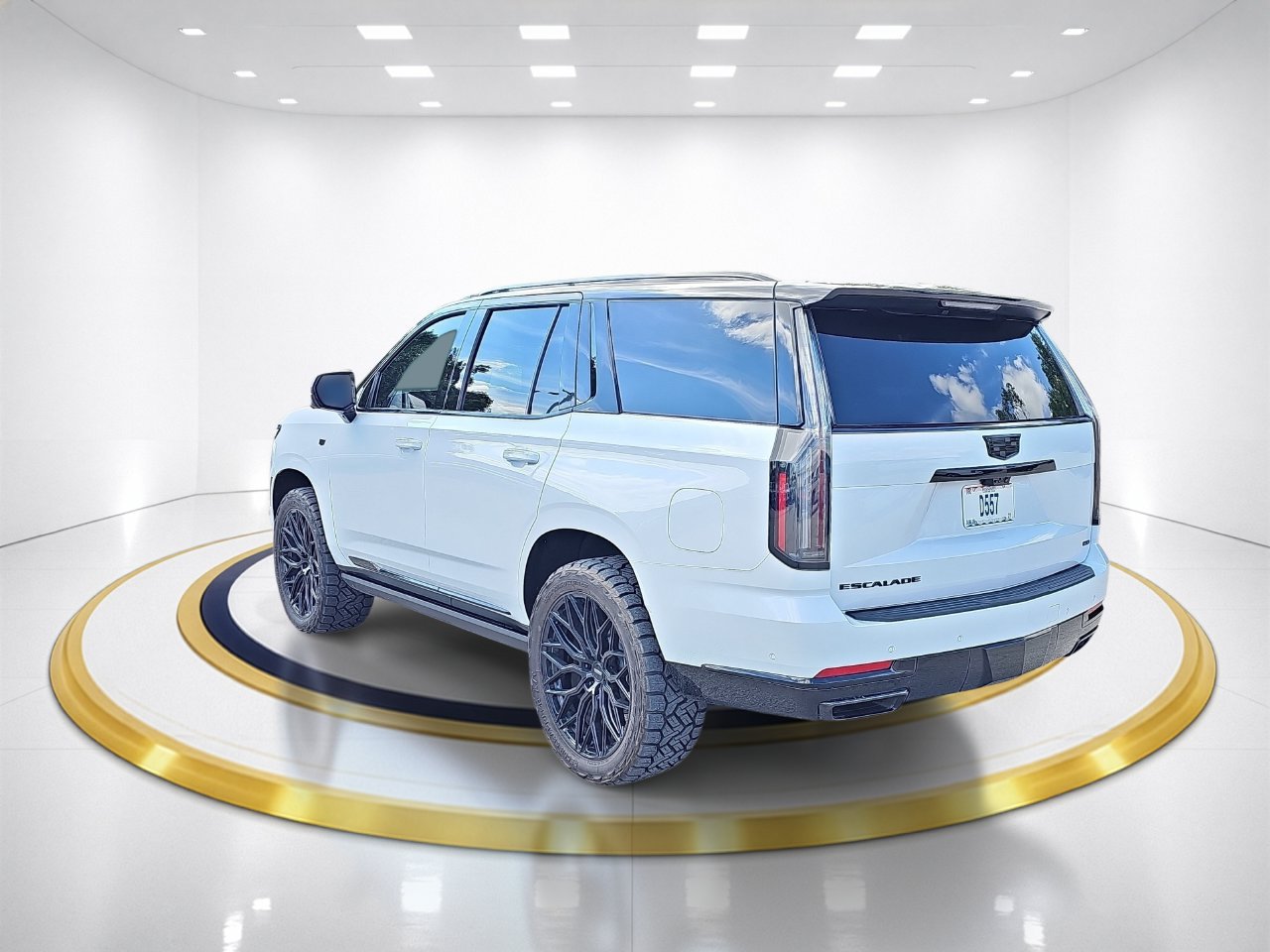 Certified 2026 Cadillac Escalade Platinum Sport w/ LPO, ONYX Package AWD/4WD image 7