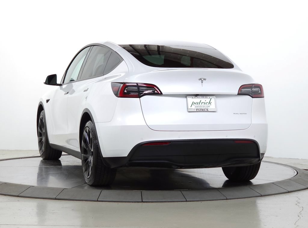 Used 2022 Tesla Model Y Long Range AWD/4WD image 6