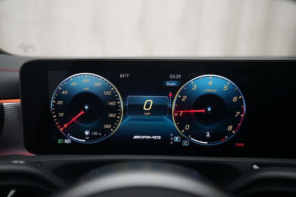 Used 2022 Mercedes-Benz CLA 35 AMG 4MATIC image 2