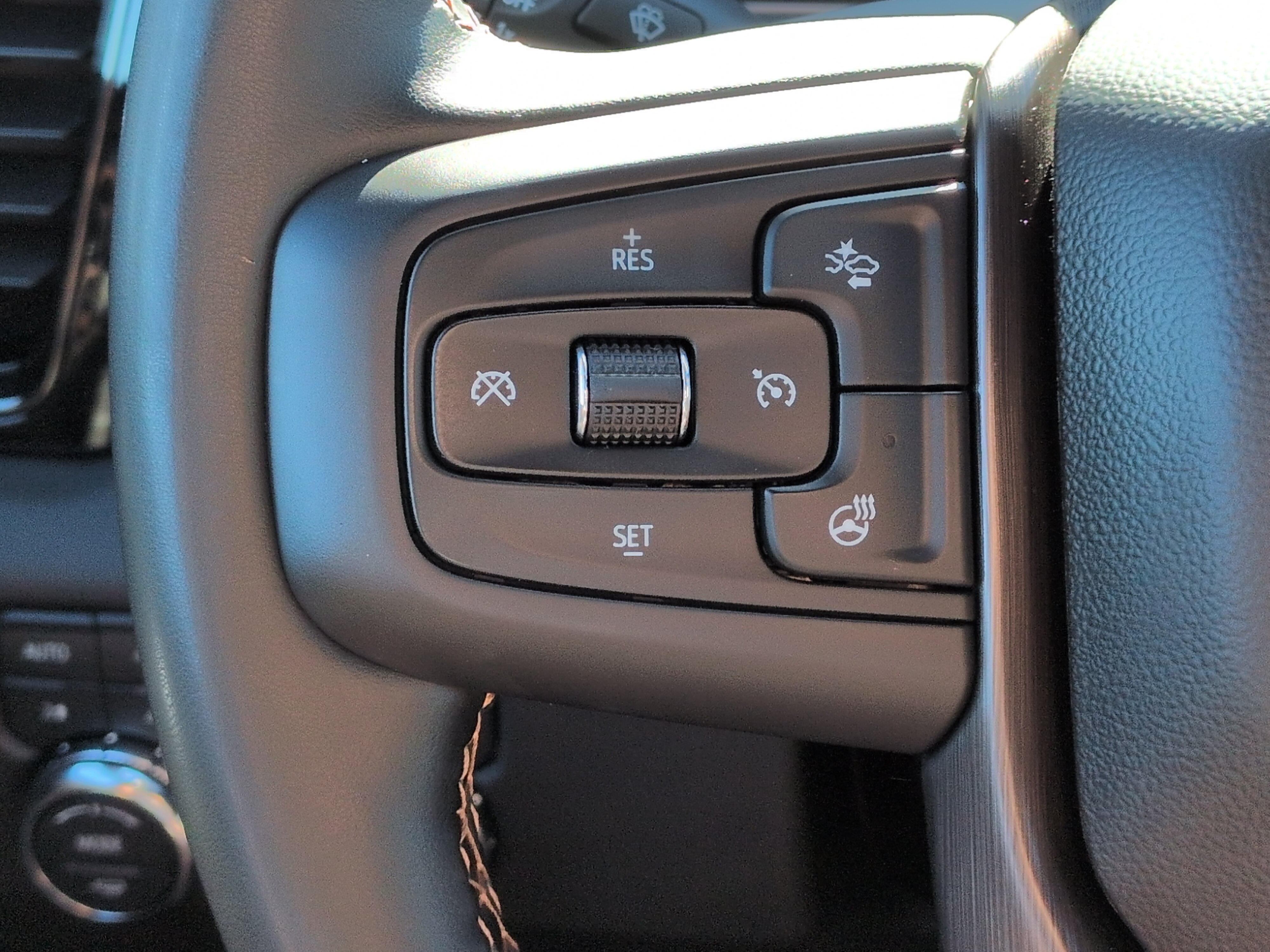 Used 2025 GMC Sierra 2500 AT4 w/ AT4 Premium Plus Package AWD/4WD image 24