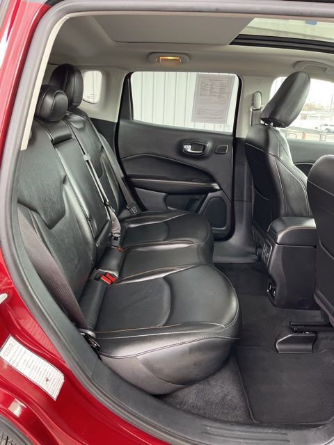 Used 2021 Jeep Compass Limited w/ Sun and Sound Group AWD/4WD image 36