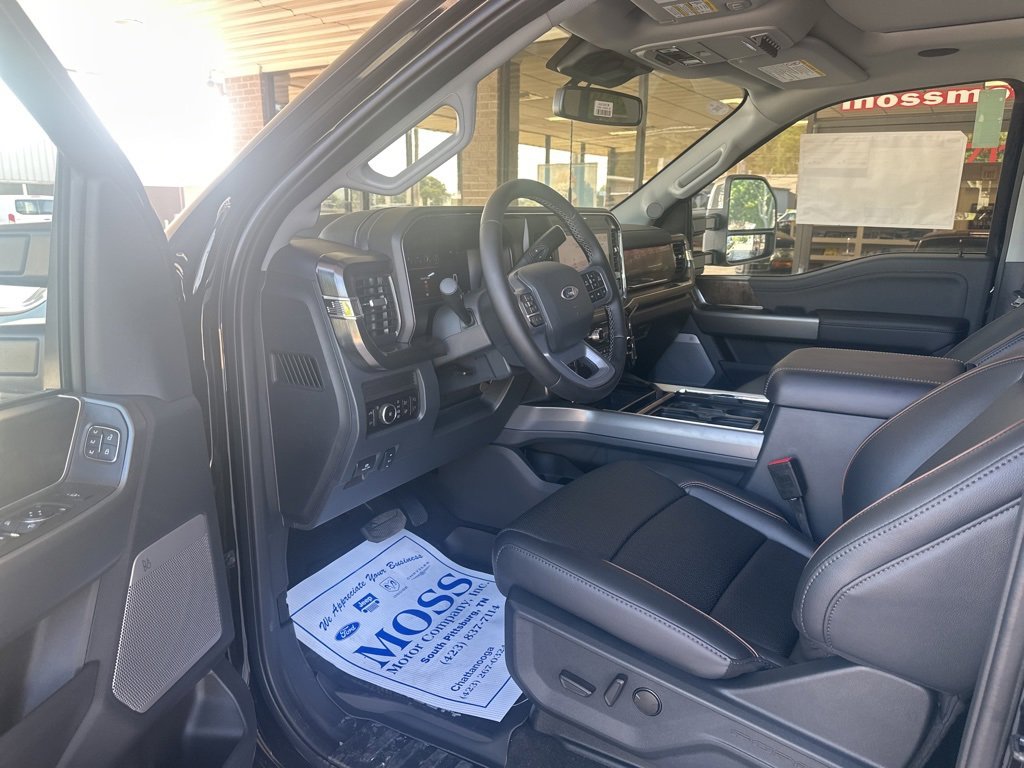 New 2025 Ford F350 Lariat w/ Lariat Ultimate Package image 7