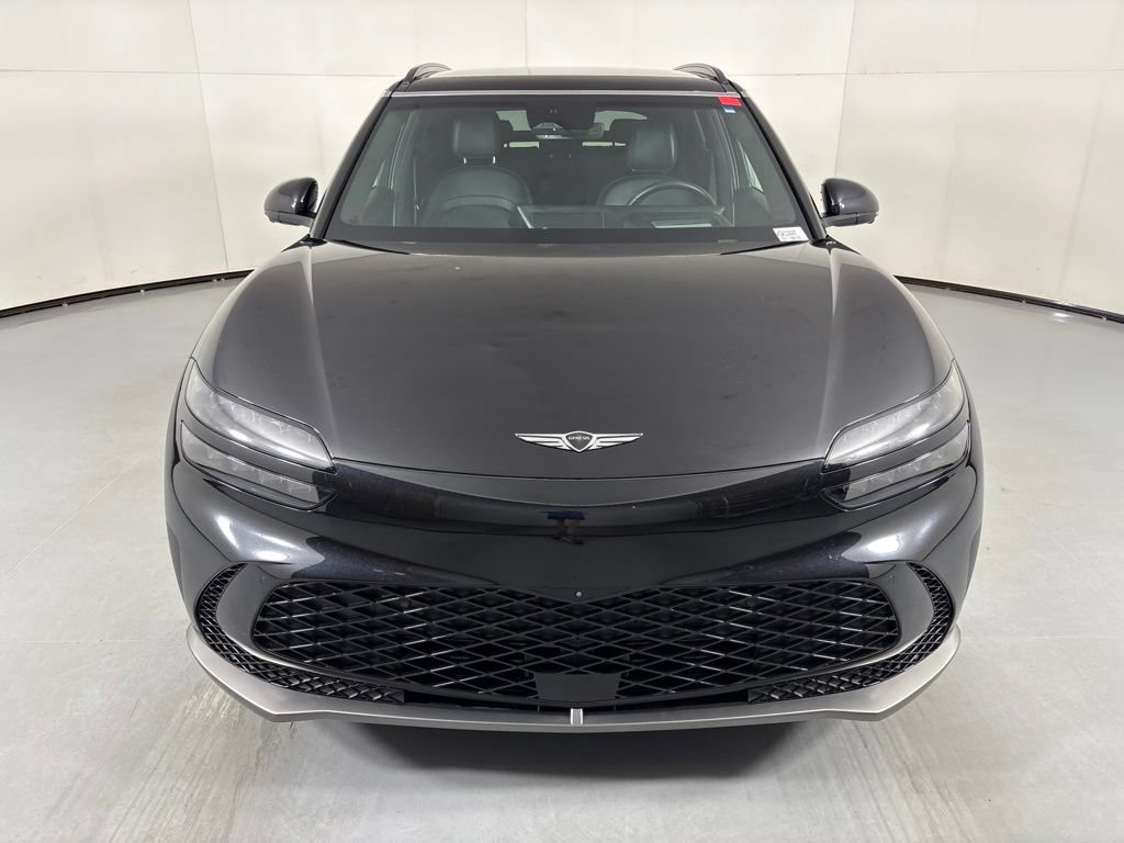 Used 2023 Genesis GV60 Advanced AWD/4WD image 3
