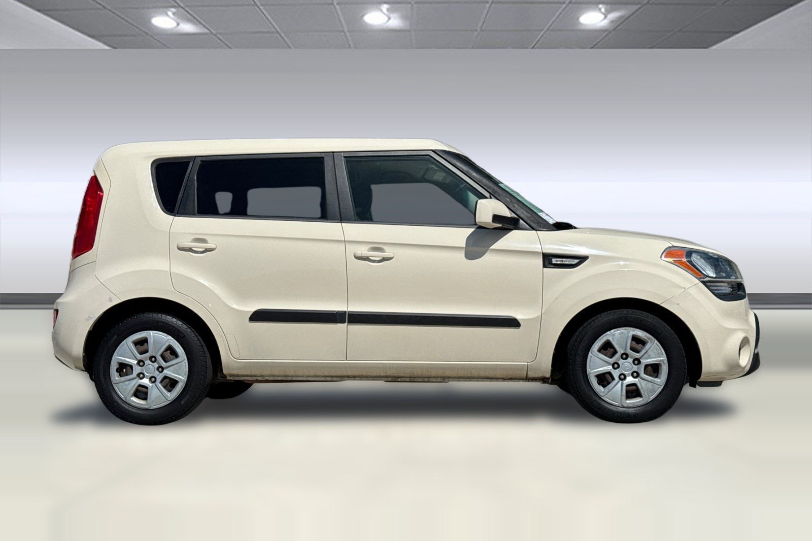 Used 2012 Kia Soul FWD image 7