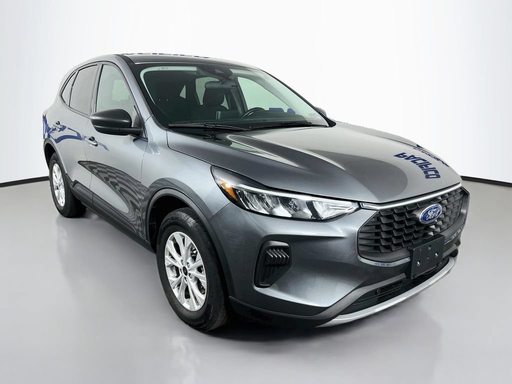 Certified 2025 Ford Escape Active AWD/4WD image 1
