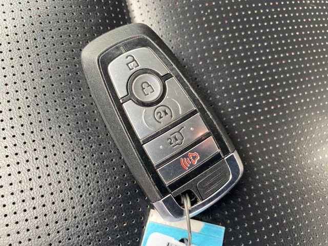 Used 2024 Ford Escape Platinum AWD/4WD image 24