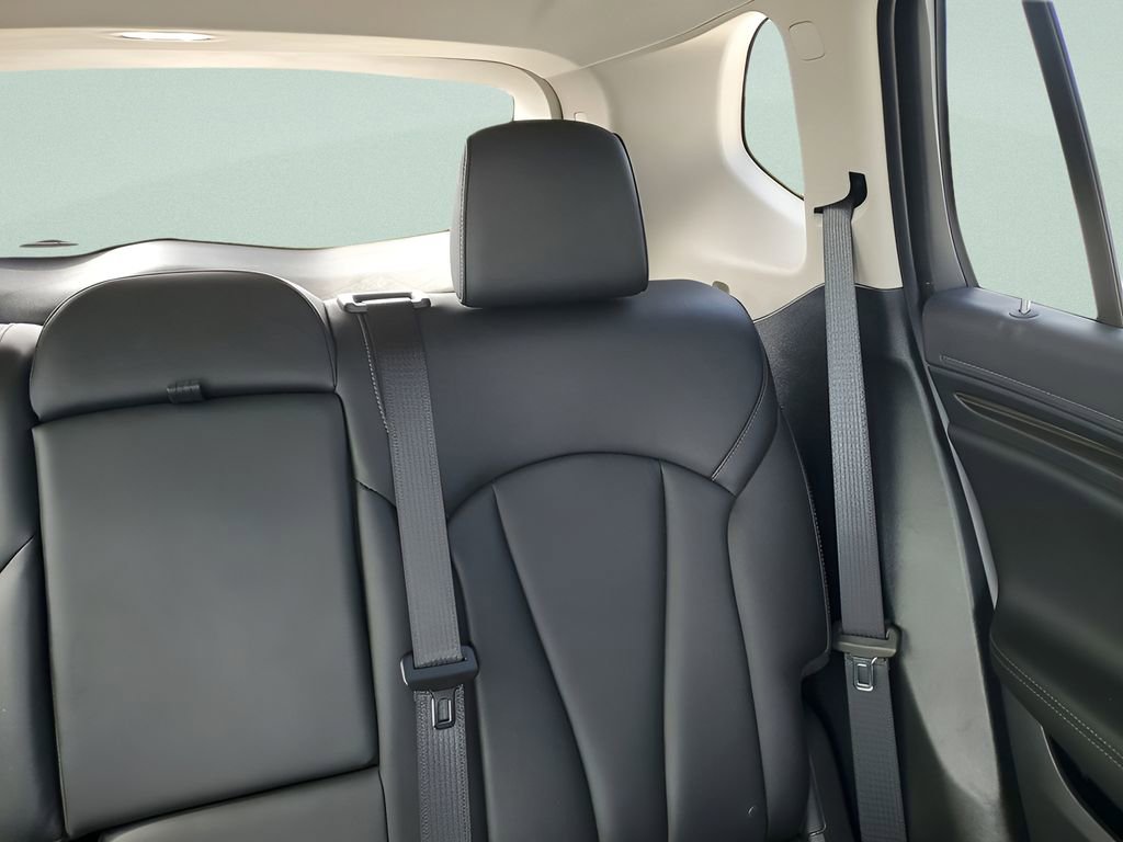 Used 2020 Buick Envision Essence image 14