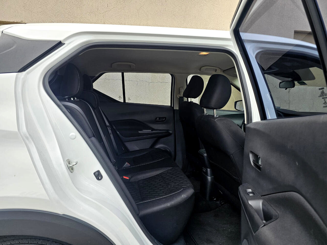 Used 2021 Nissan Kicks S image 18