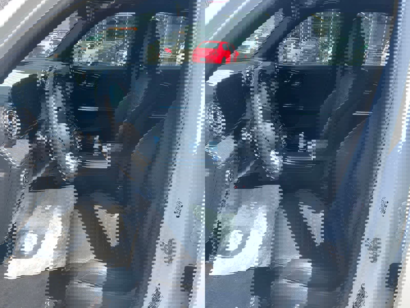 Used 2022 Mercedes-Benz C 300 Sedan image 7