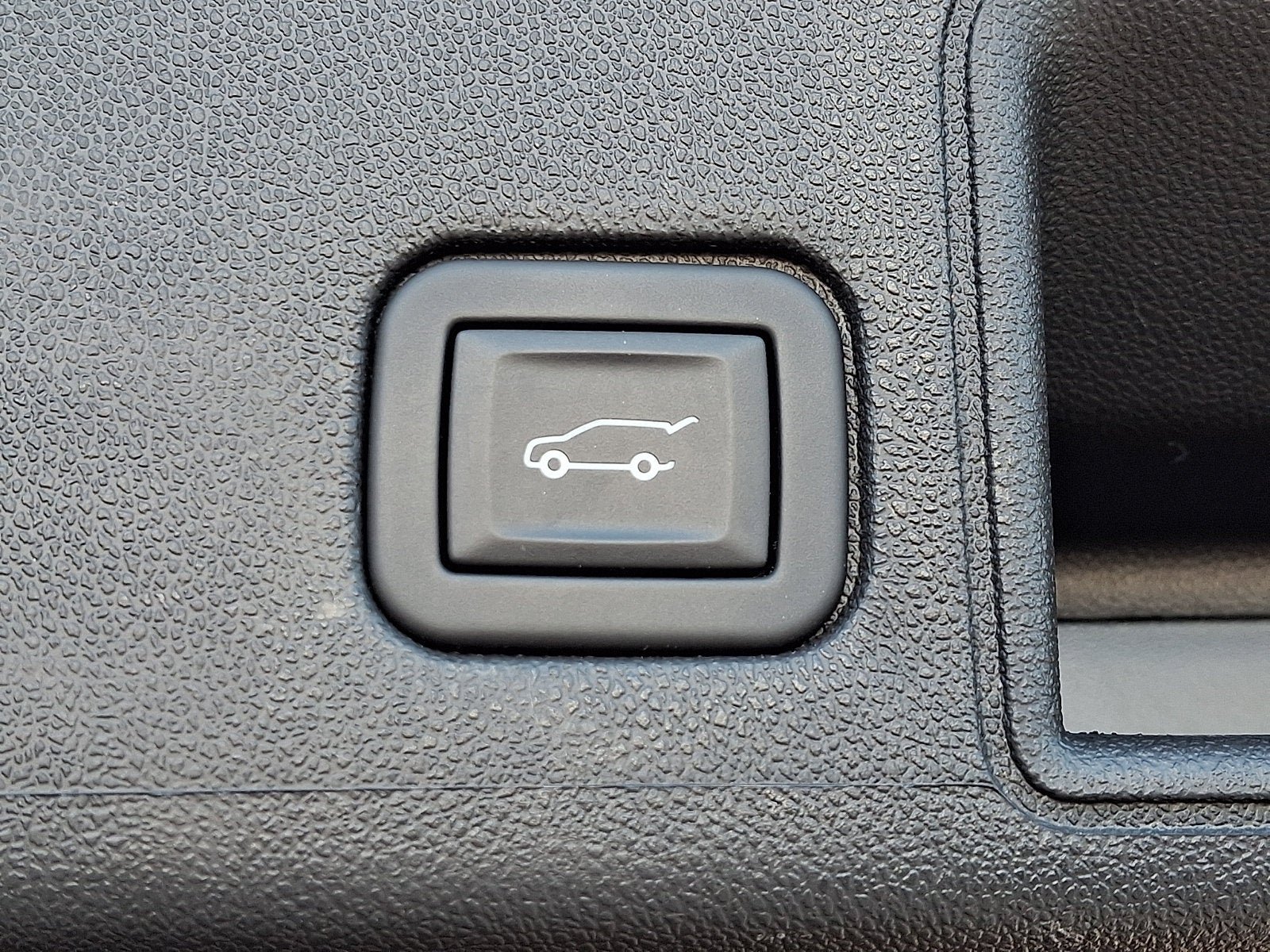 Used 2023 GMC Terrain SLE w/ Driver Convenience Package AWD/4WD image 30
