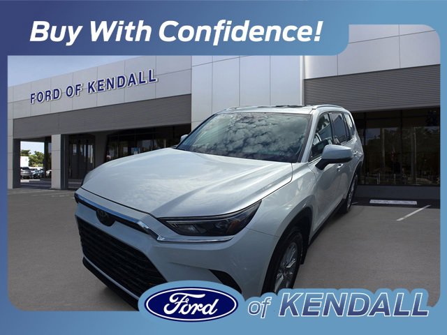 Used 2024 Toyota Grand Highlander XLE image 1