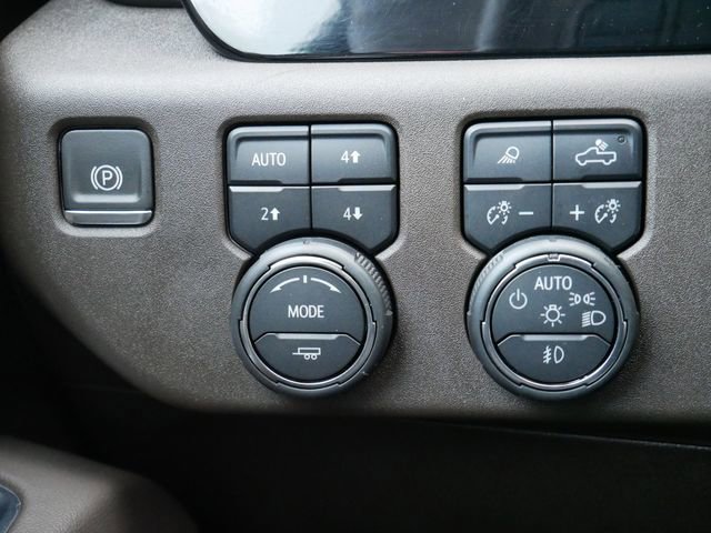 Used 2024 Chevrolet Silverado 2500 LTZ w/ LTZ Convenience Package image 19
