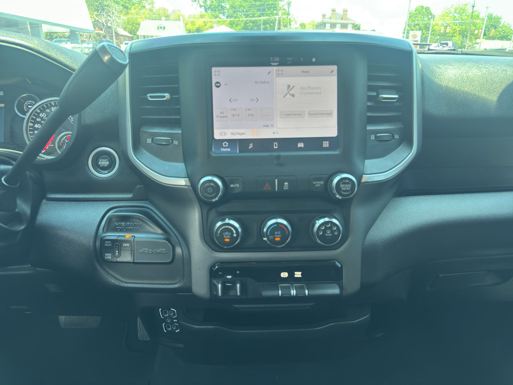 Used 2022 RAM 2500 Big Horn AWD/4WD image 34