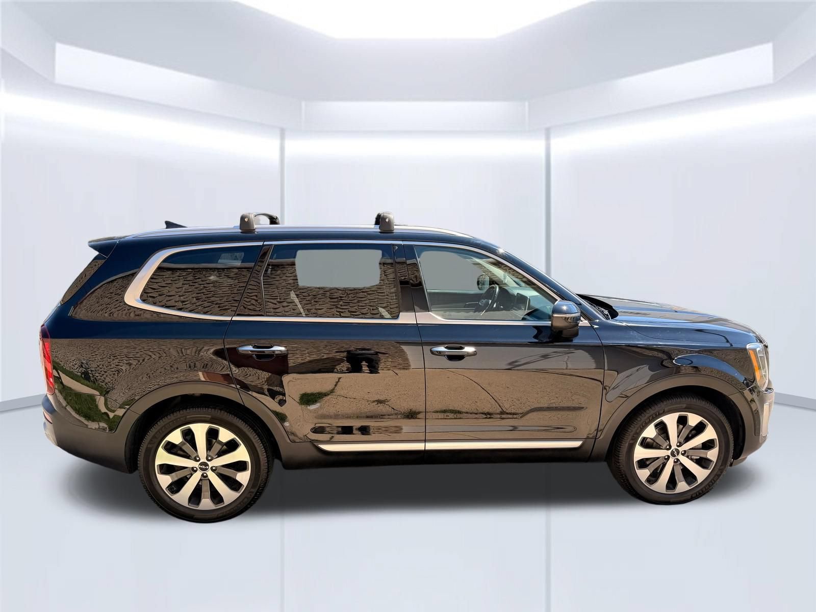 Used 2022 Kia Telluride S AWD/4WD image 4