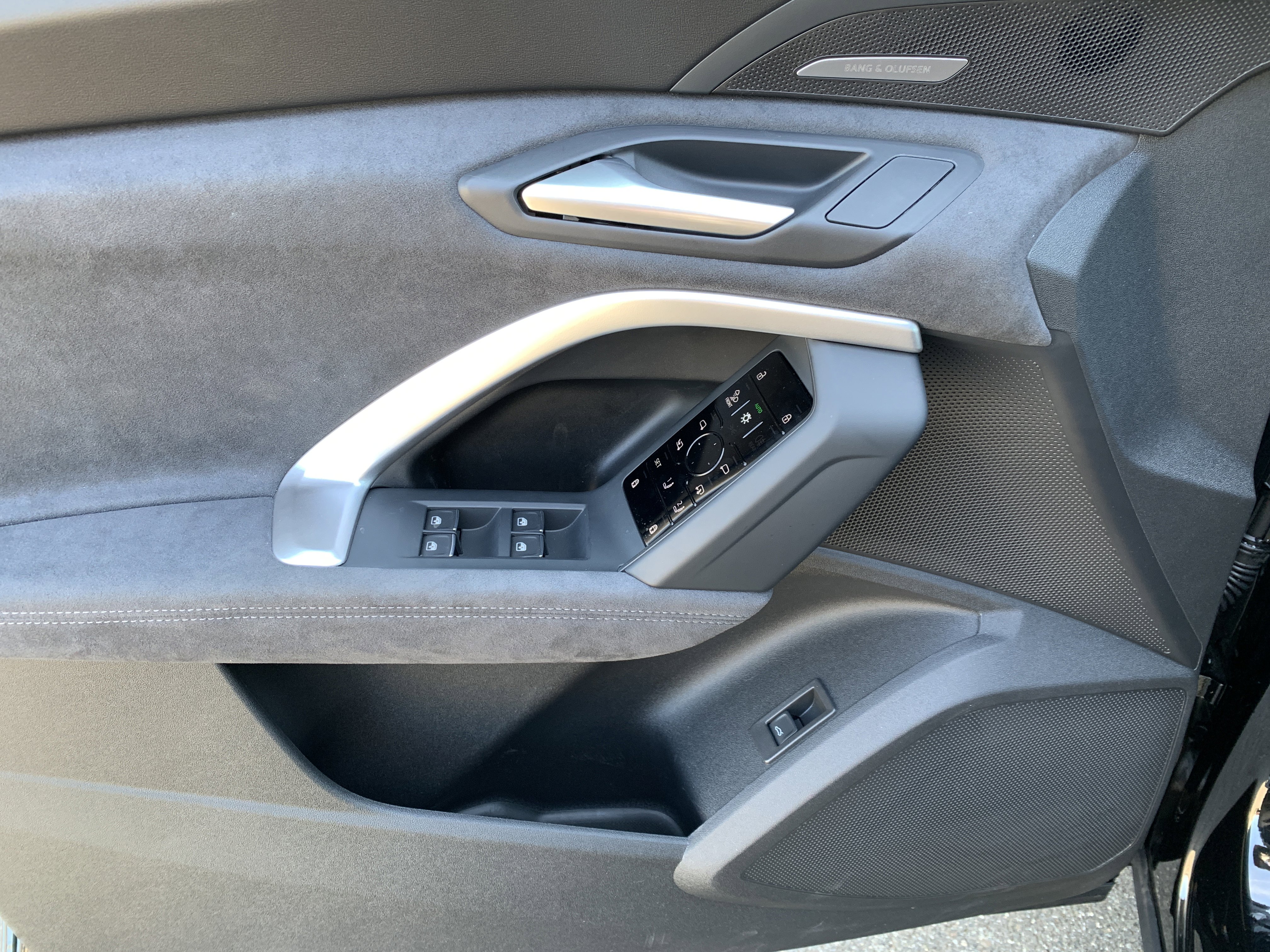 New 2026 Audi SQ5 Premium Plus AWD/4WD image 10
