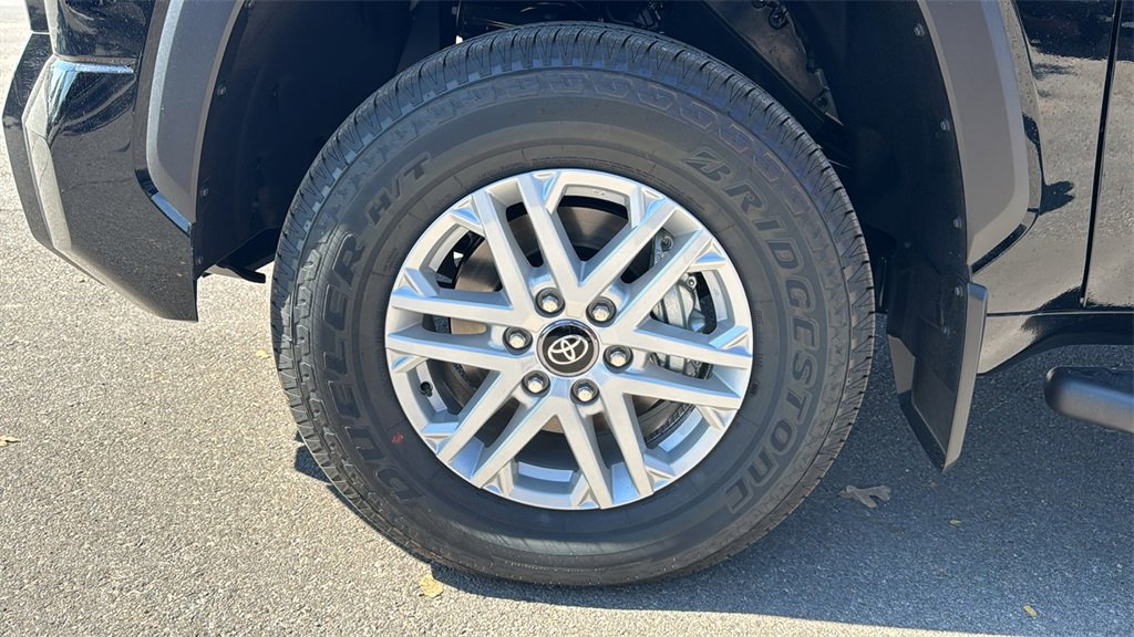 New 2026 Toyota Tundra SR5 image 12