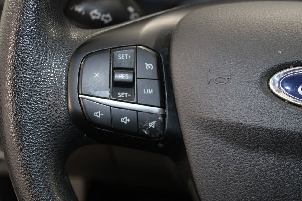 Used 2023 Ford Transit 350 XLT image 36