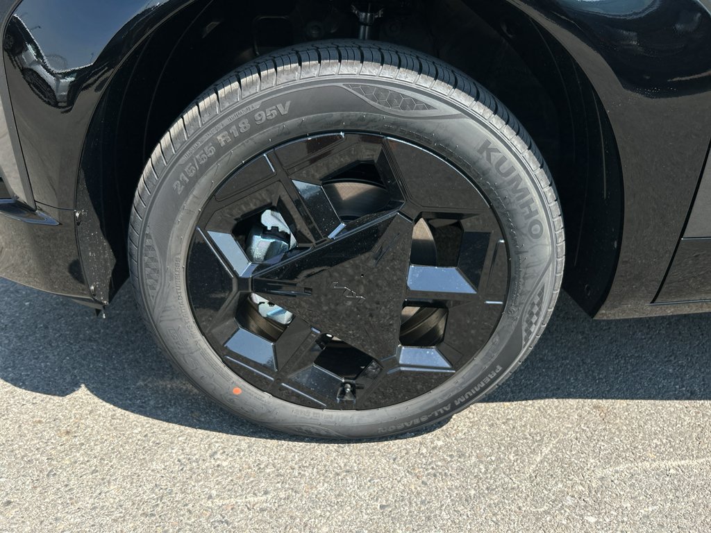 New 2027 Kia Seltos X-Line S w/ X-Line S Premium Package AWD/4WD image 9