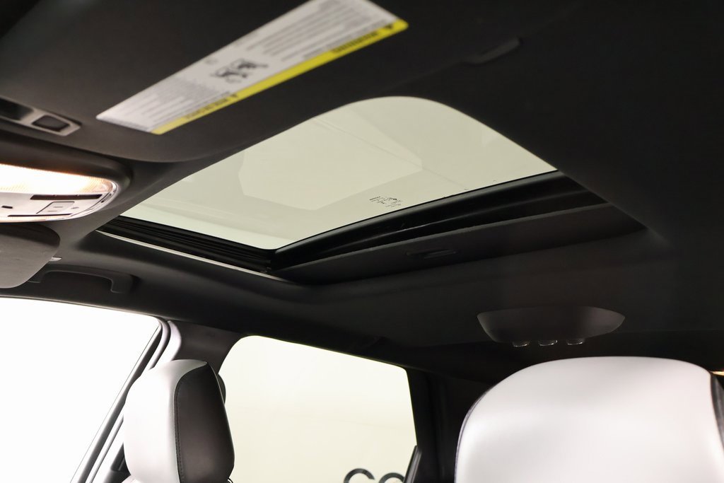 Used 2024 Dodge Durango GT image 18