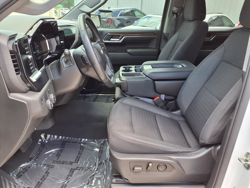 Used 2023 Chevrolet Silverado 1500 LT w/ Protection Package RWD image 18