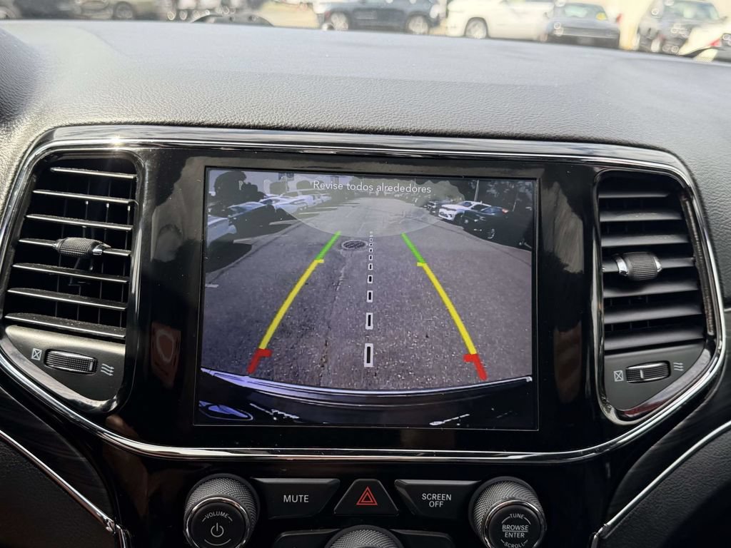 Used 2019 Jeep Grand Cherokee Limited AWD/4WD image 33