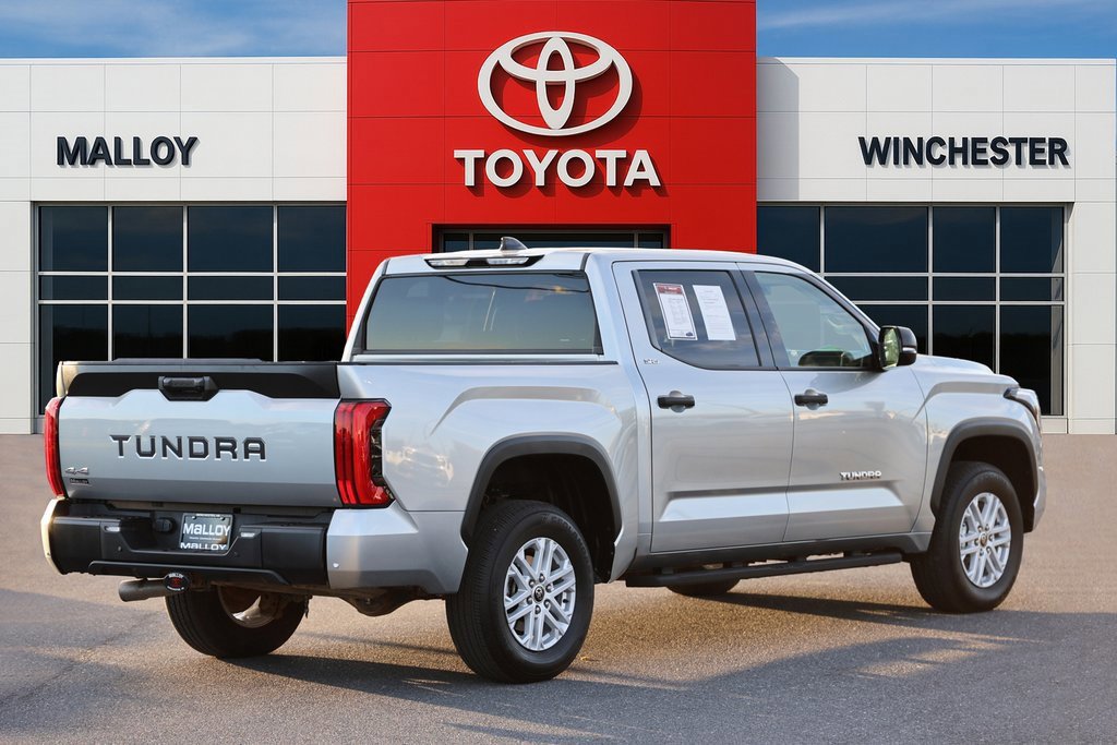 Used 2022 Toyota Tundra SR5 w/ SR5 Convenience Package image 4