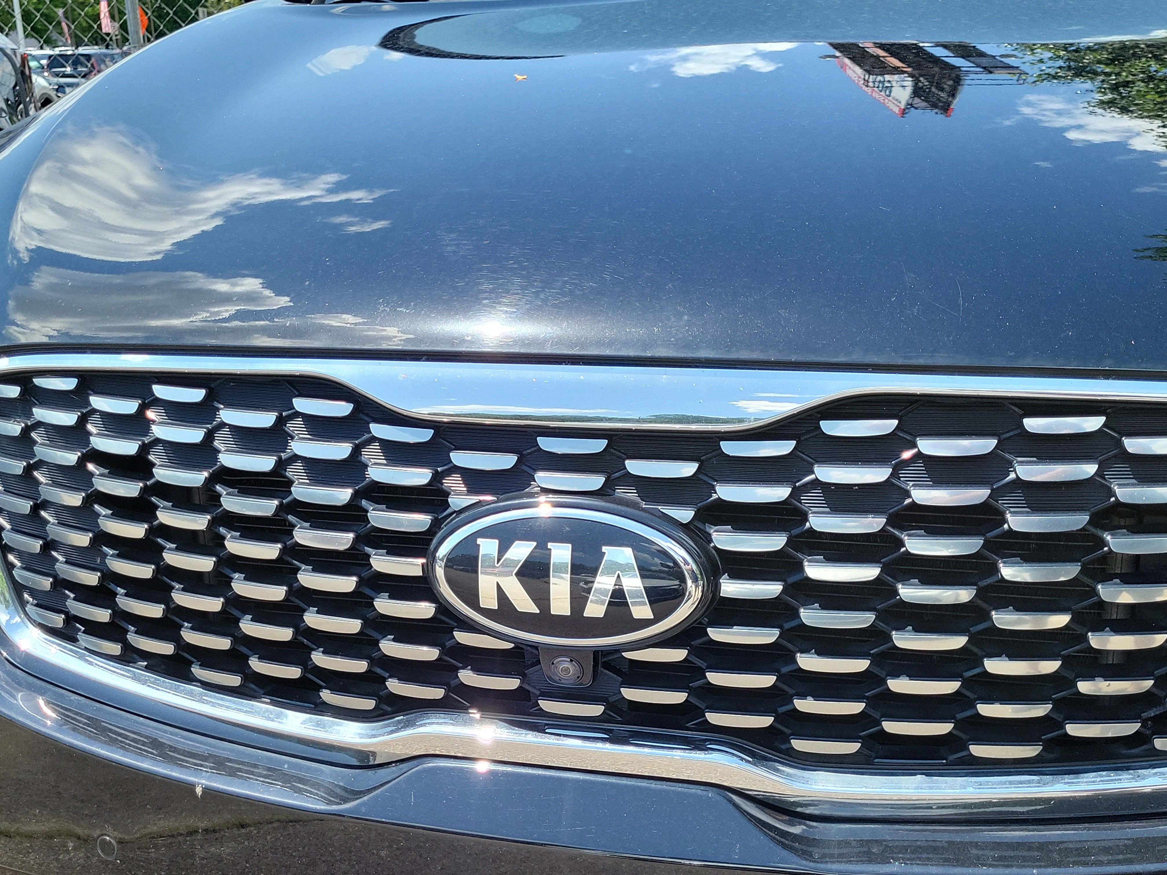 Used 2020 Kia Sorento SX FWD image 2