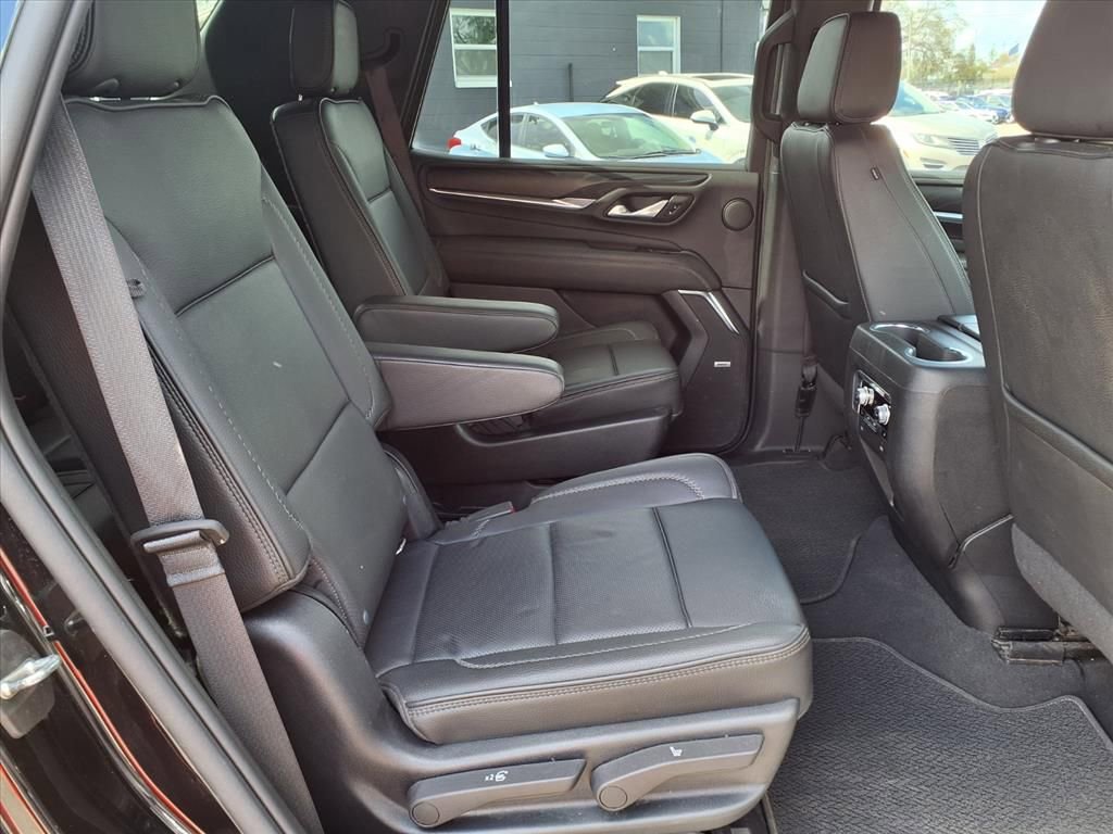 Used 2022 GMC Yukon Denali AWD/4WD image 16