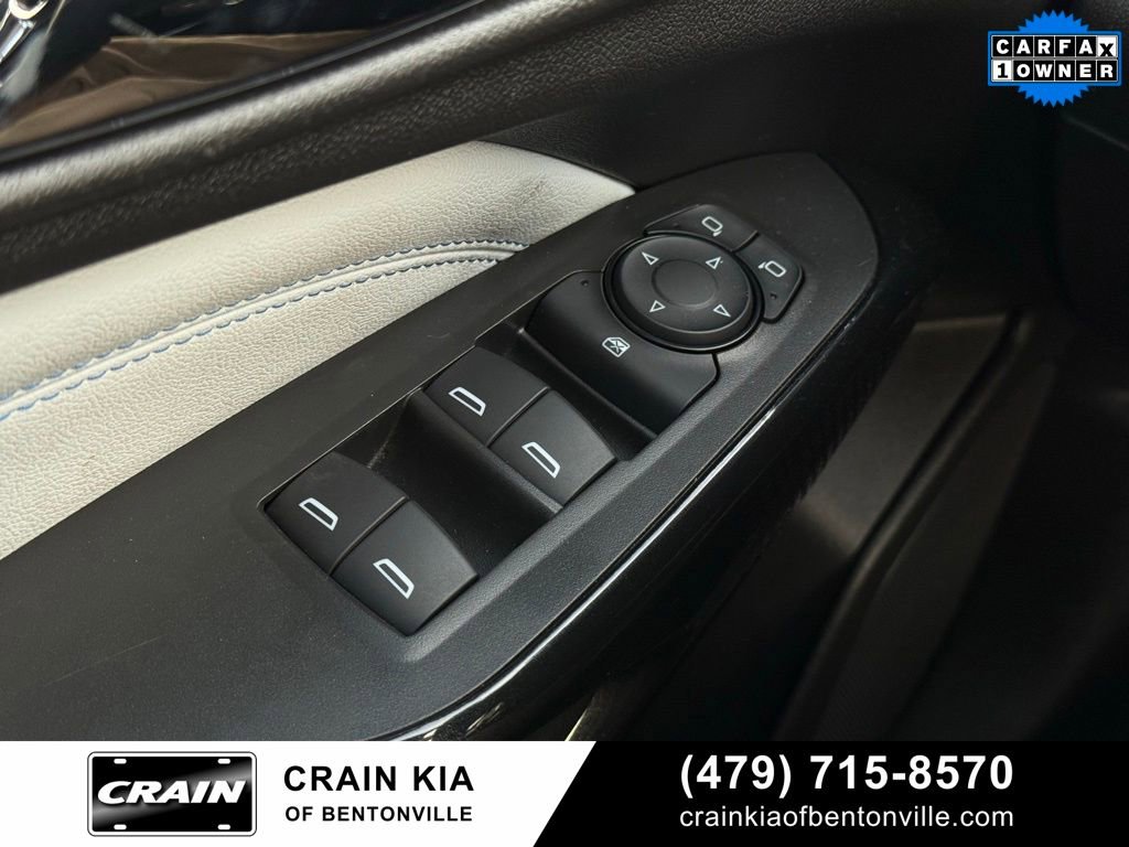 Used 2025 Chevrolet Trax LT w/ LT Convenience Package image 11