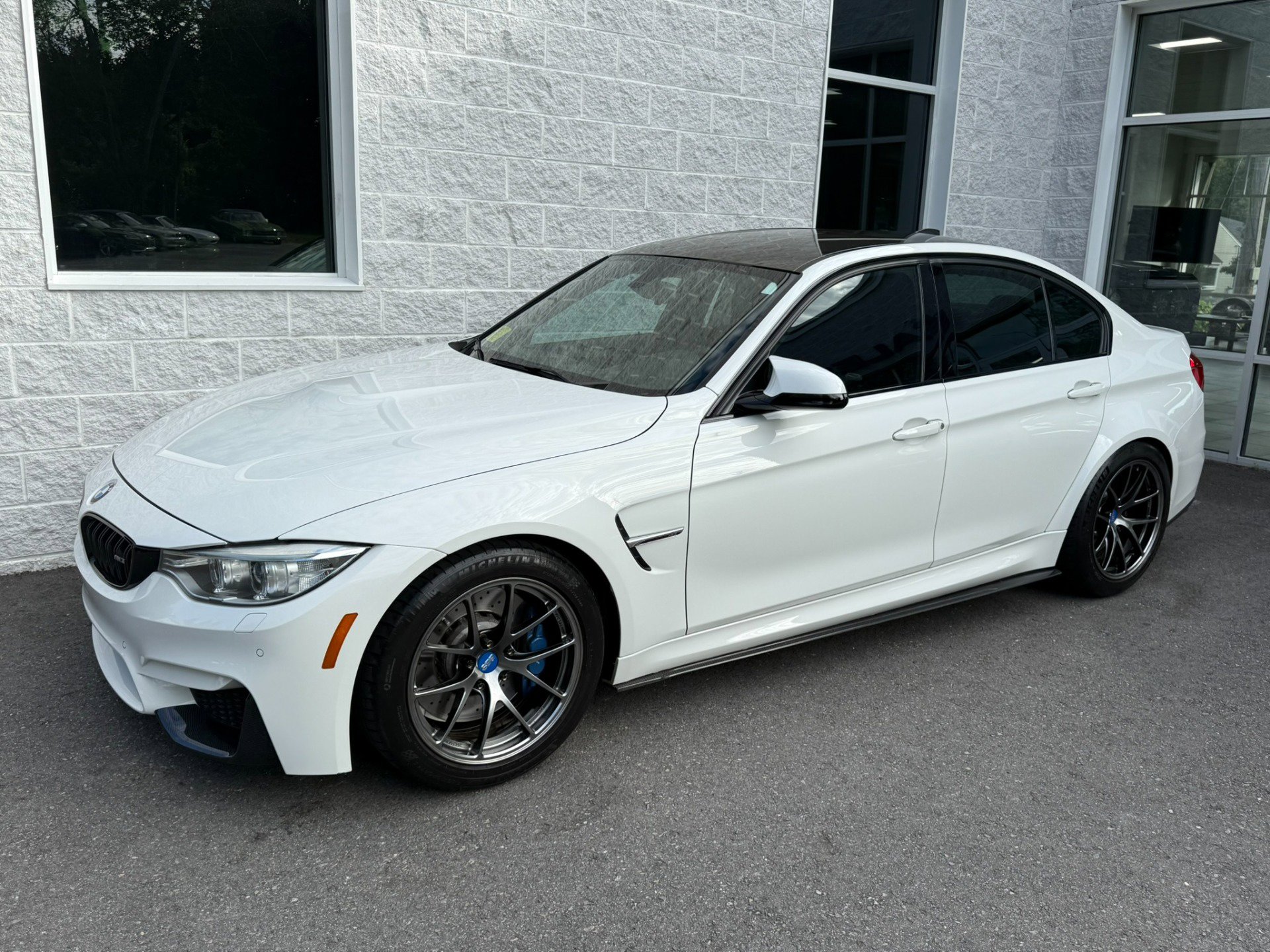 Used 2015 BMW M3 image 2