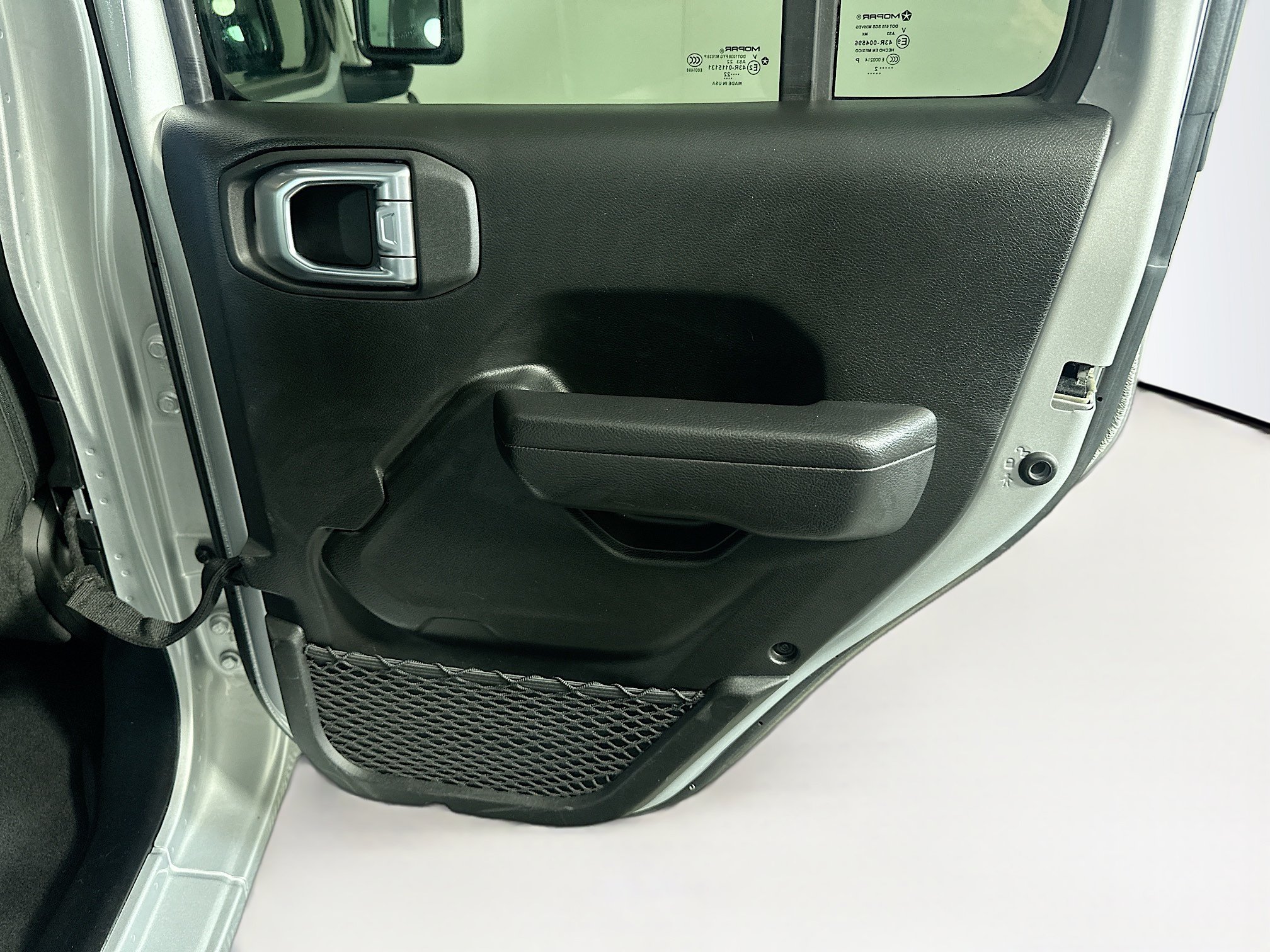 Used 2022 Jeep Wrangler Unlimited Sport AWD/4WD image 30