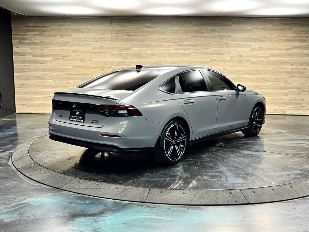 Used 2025 Honda Accord Sport image 15