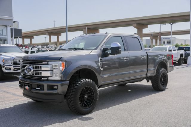 Used 2018 Ford F250 Platinum w/ Platinum Ultimate Package AWD/4WD image 20