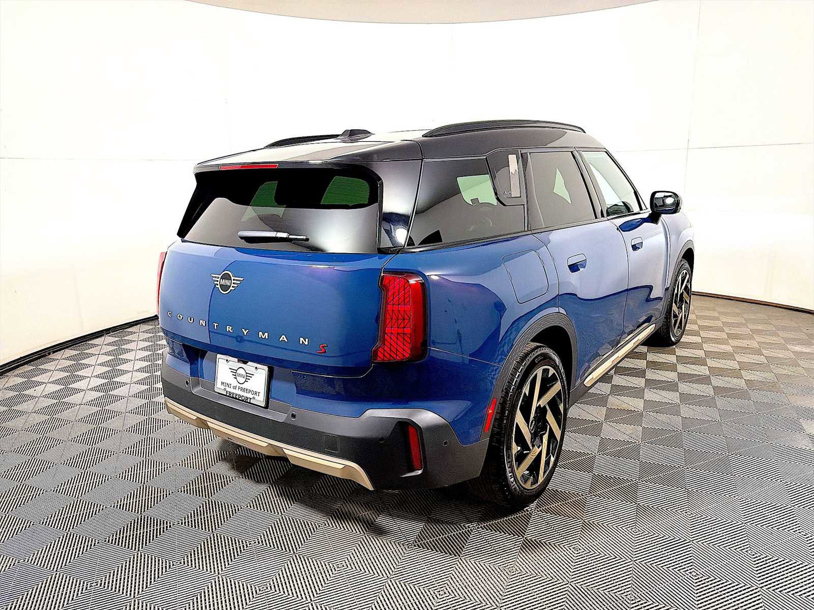 Used 2025 MINI Cooper Countryman S image 6