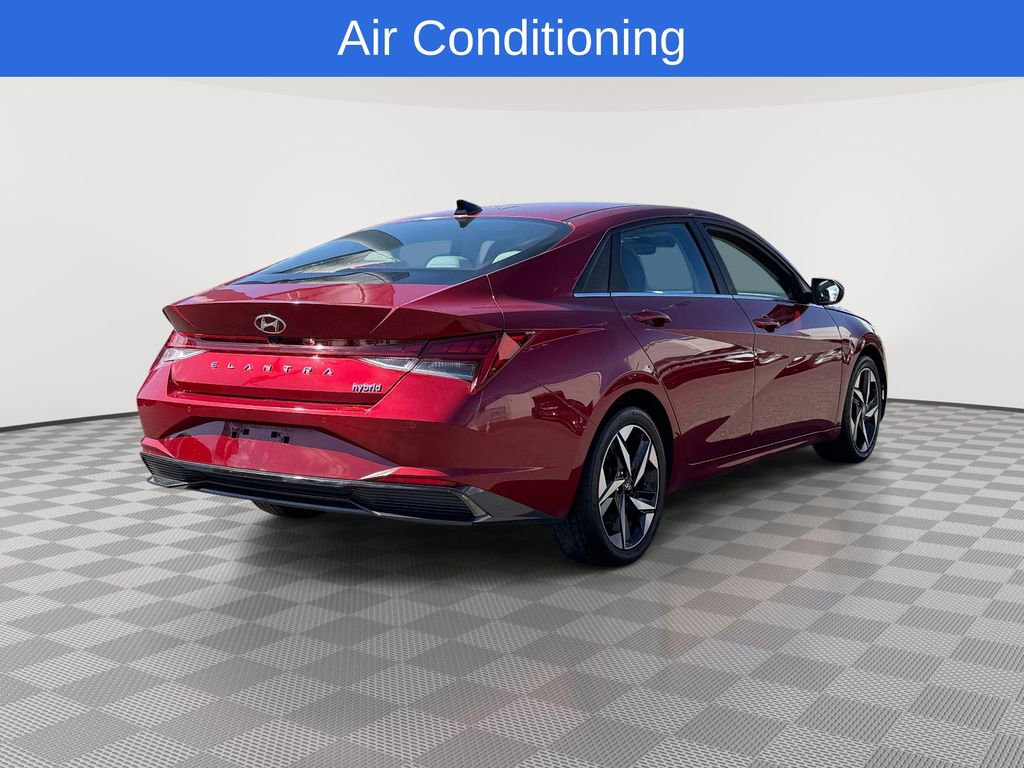 Used 2023 Hyundai Elantra Limited FWD image 7