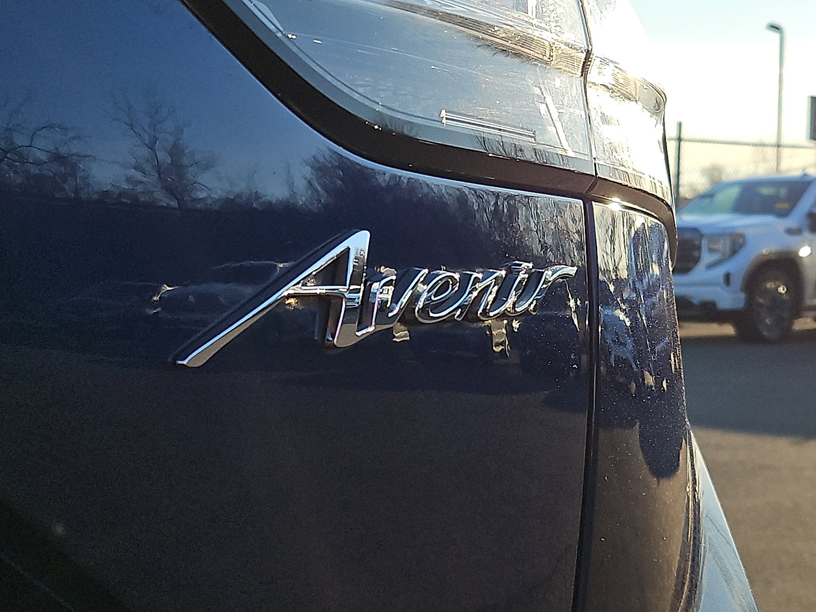 Certified 2022 Buick Envision Avenir w/ Technology Package II image 32