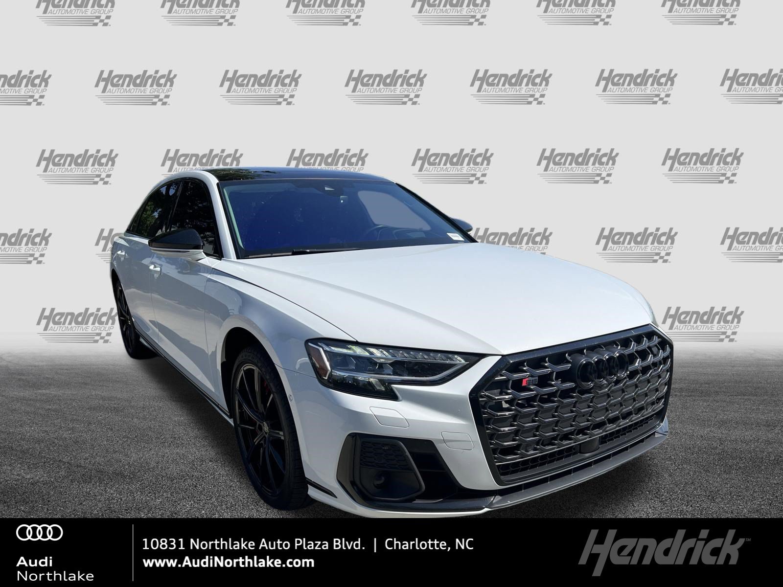 Used 2022 Audi S8 w/ S8 Comfort Plus Package AWD/4WD image 1