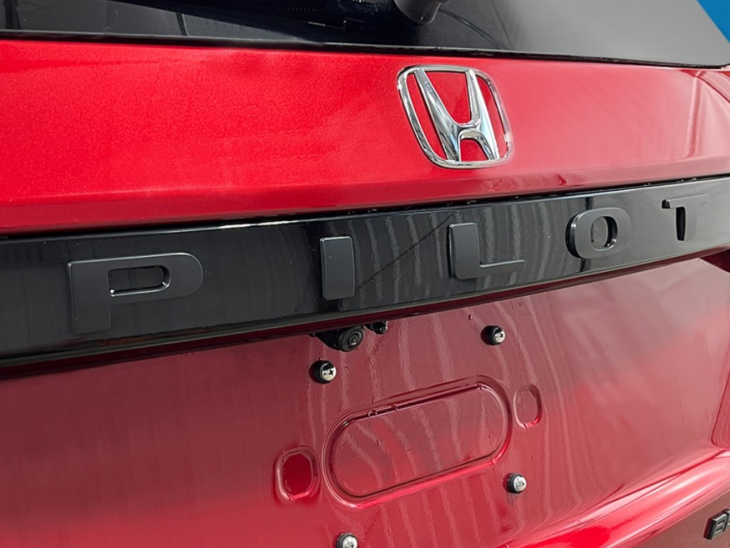 New 2026 Honda Pilot Black Edition image 6