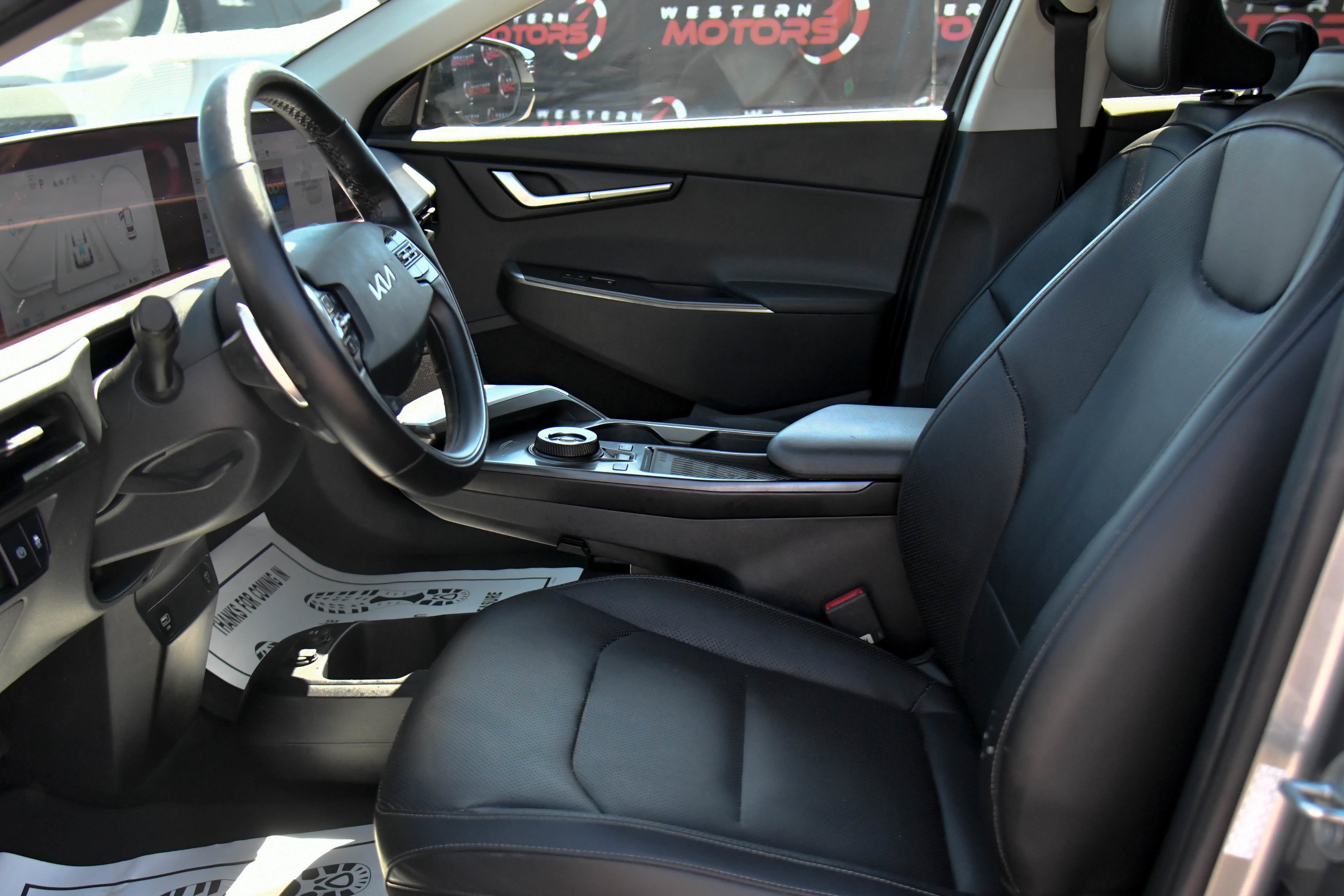 Used 2023 Kia EV6 Wind w/ Wind Technology Package AWD/4WD image 18