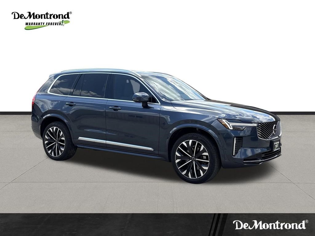 Used 2026 Volvo XC90 B5 Plus w/ Protection Package Premier AWD/4WD image 3