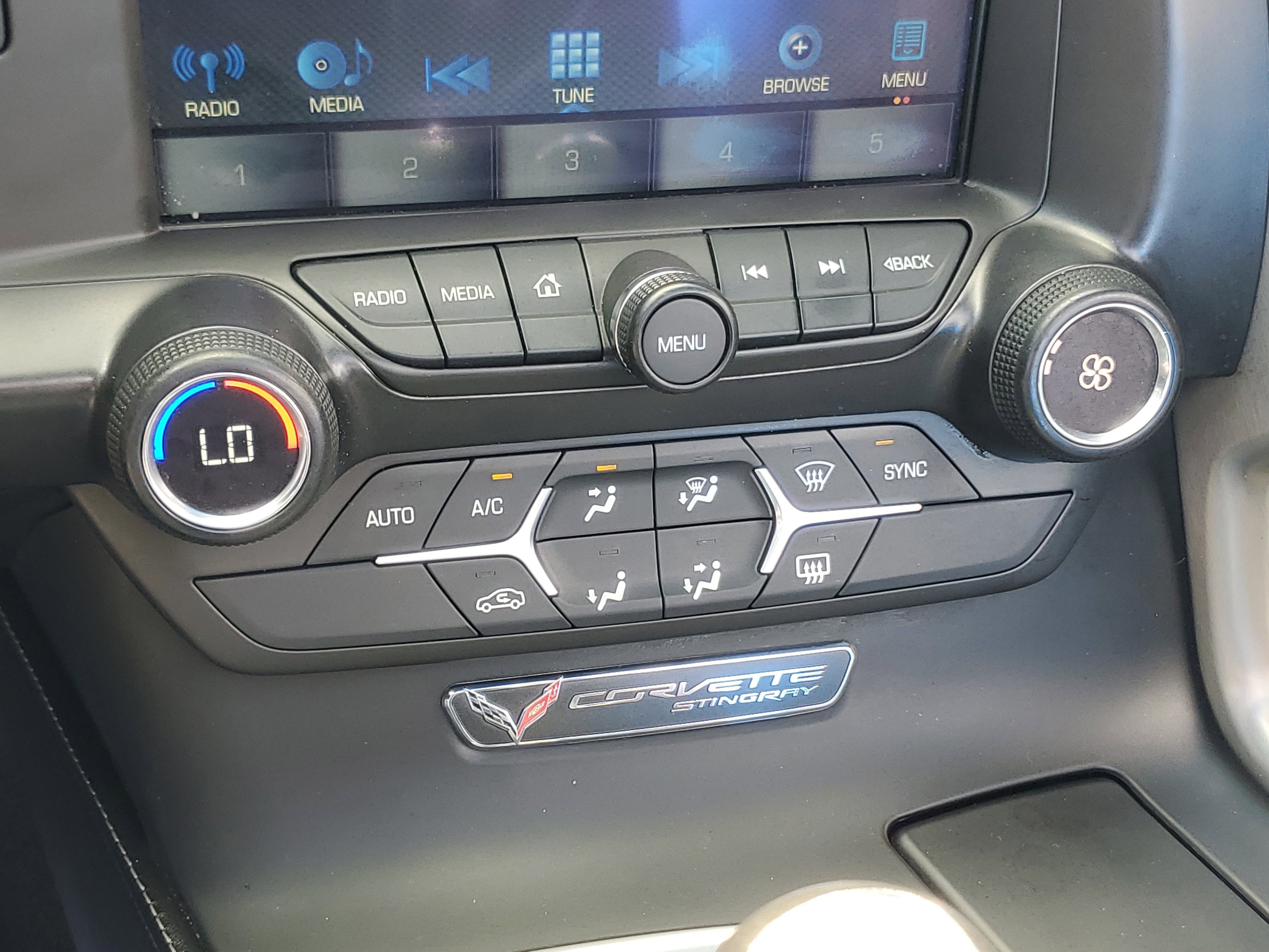 Used 2016 Chevrolet Corvette Stingray Convertible image 17