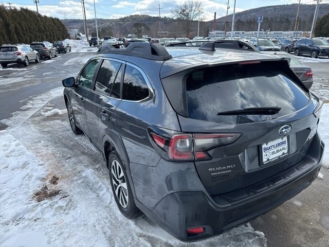 Certified 2023 Subaru Outback Premium image 7