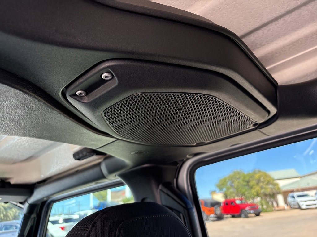 Certified 2023 Jeep Gladiator Overland image 41