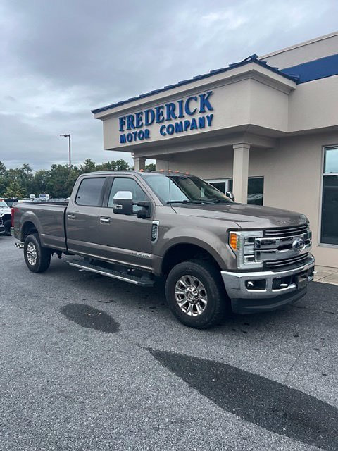 Used 2019 Ford F250 Lariat w/ Lariat Ultimate Package AWD/4WD image 1