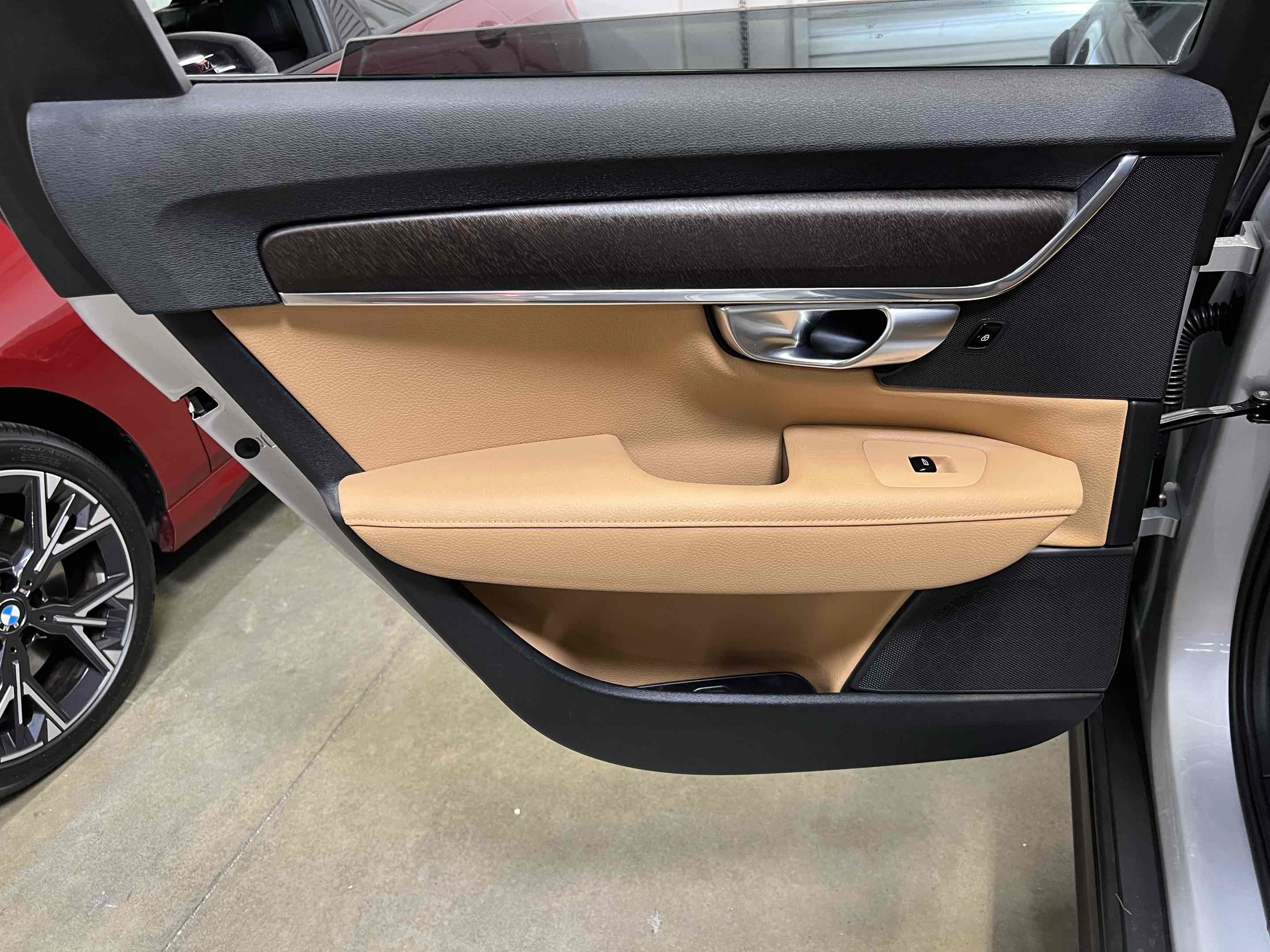 Used 2020 Volvo V90 T6 Cross Country AWD/4WD image 65